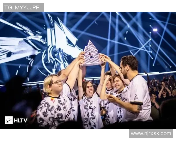 青年赛分析：V5团队配合展现出色默契与战术执行力